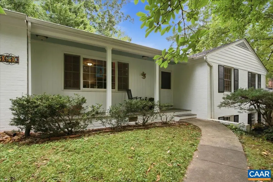 1610 Inglewood Dr, Charlottesville, VA 22901 - #3