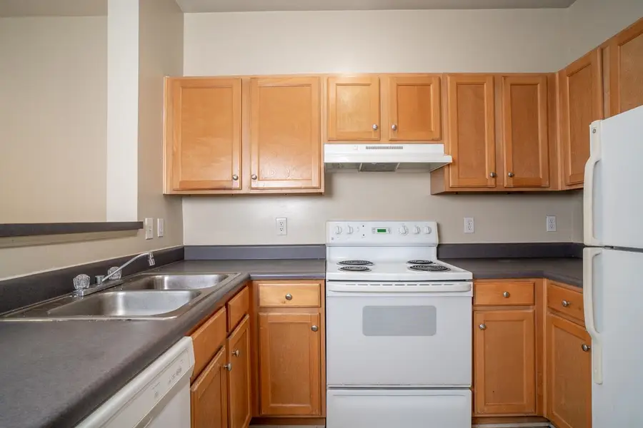 300 Riverbend Dr, Charlottesville, VA 22902 - #3
