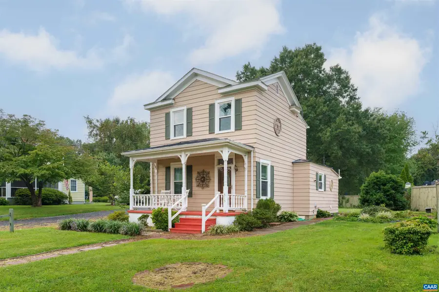 315 Wright St, Gordonsville, VA 22942 - #3