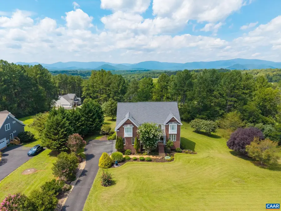 38 Ridgeview Dr, Ruckersville, VA 22968 - #2