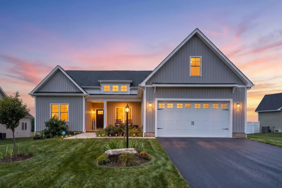168 Tomasville Dr, Waynesboro, VA 22980 - #1