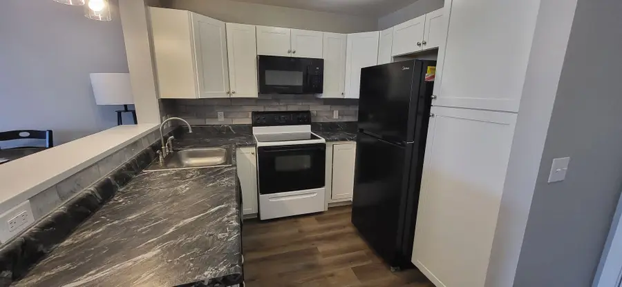 1396 Hunters Rd, Harrisonburg, VA 22801 - #2