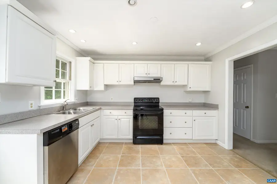 4813 Mechunk Rd, Keswick, VA 22947 - #2