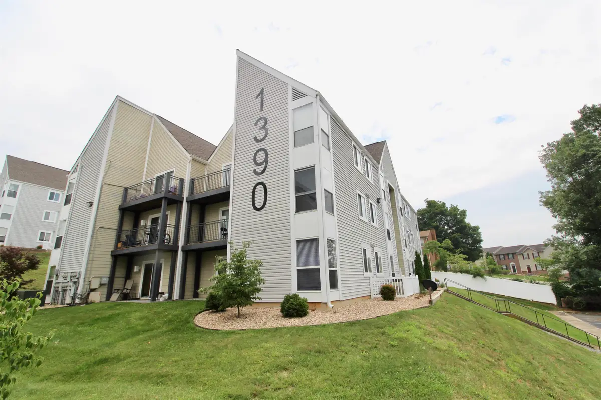 1390 Hunters Rd, Harrisonburg, VA 22801 - #1