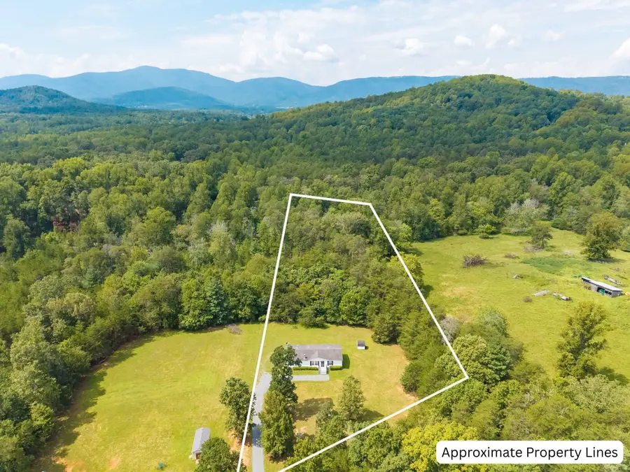 1508 Pughs Store Rd, Afton, VA 22920 - #2