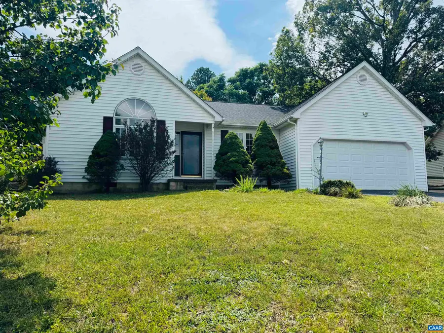 95 Sugarcamp Ln, Stuarts Draft, VA 24477 - #3