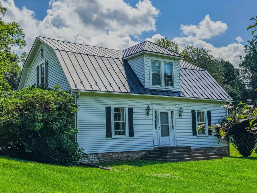 5290 Sam Snead Hwy, Hot Springs, VA 24445 - #3