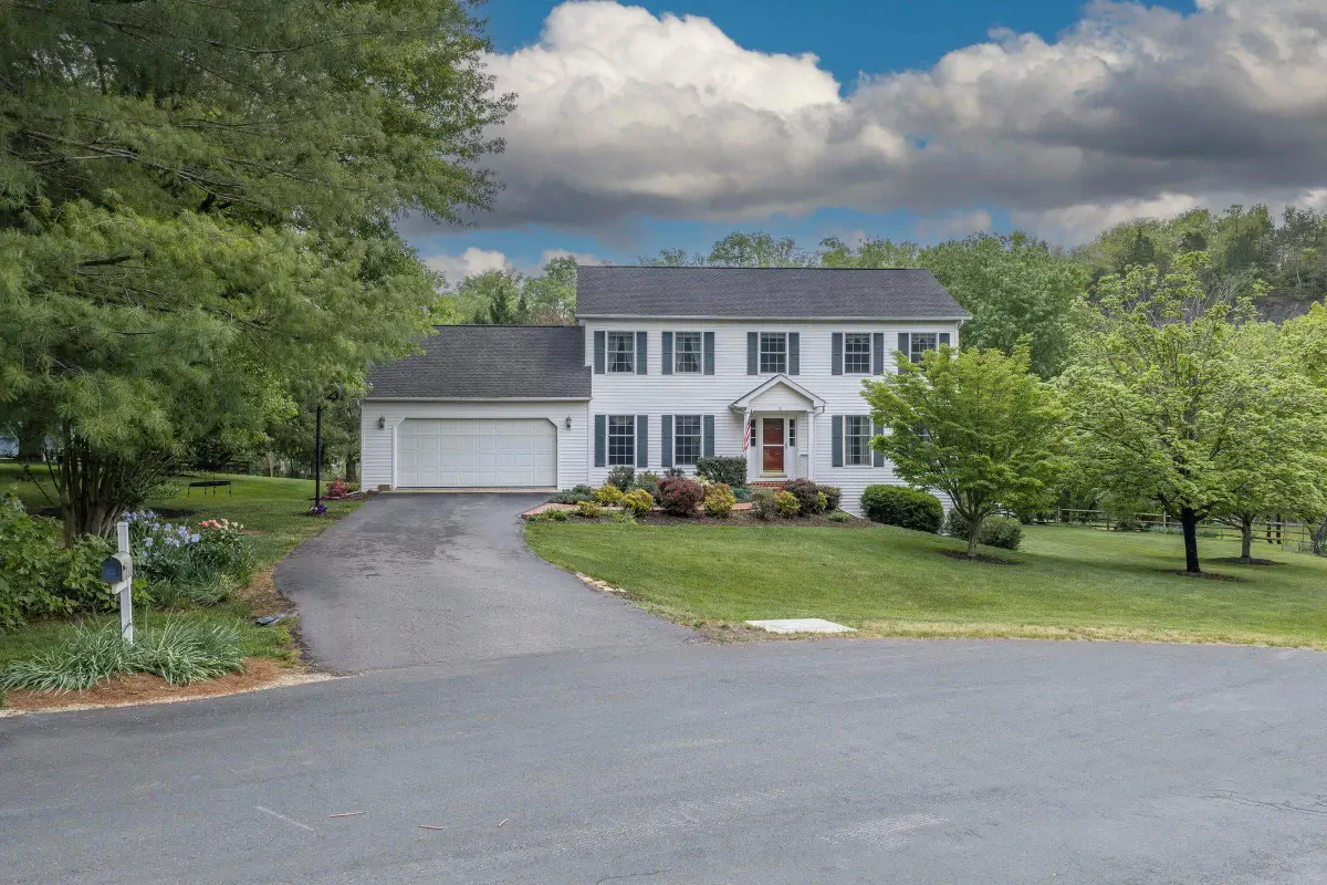 3 River Place, Lexington, VA 24450 - #1