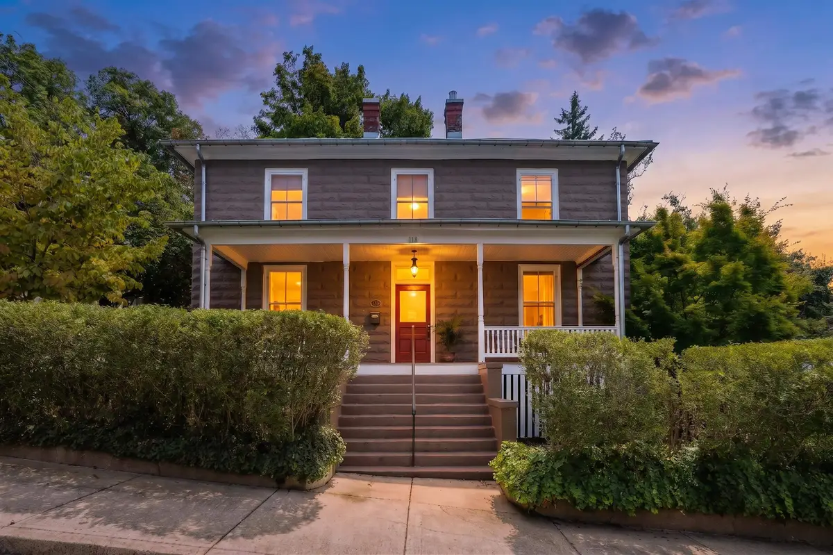 118 Prospect St, Staunton, VA 24401 - #1