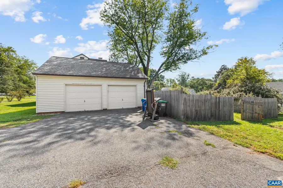 1625 Maiden Ln, Charlottesville, VA 22911 - #2