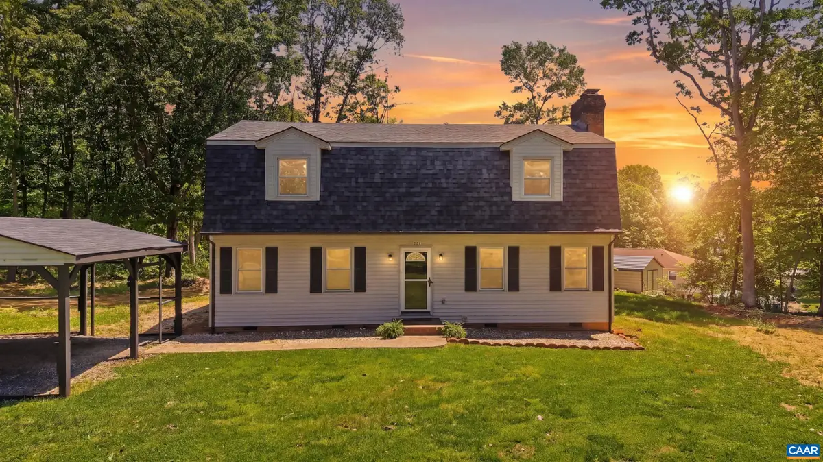 227 Oakland Dr, Madison Heights, VA 24572 - #1