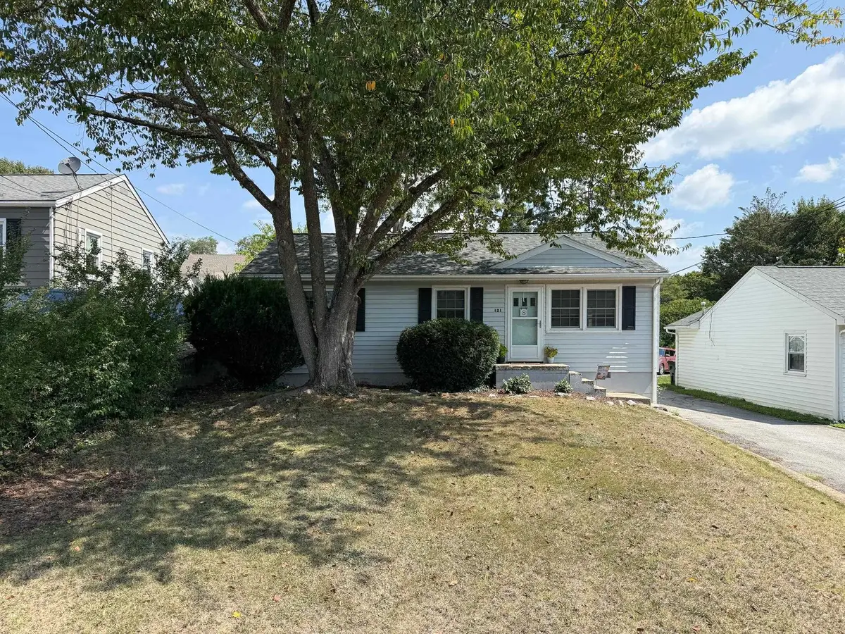 121 Fraser Ln, Staunton, VA 24401 - #1
