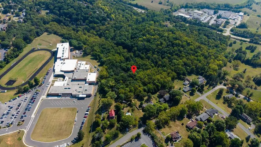 215 Taylor St, Staunton, VA 24401 - #3
