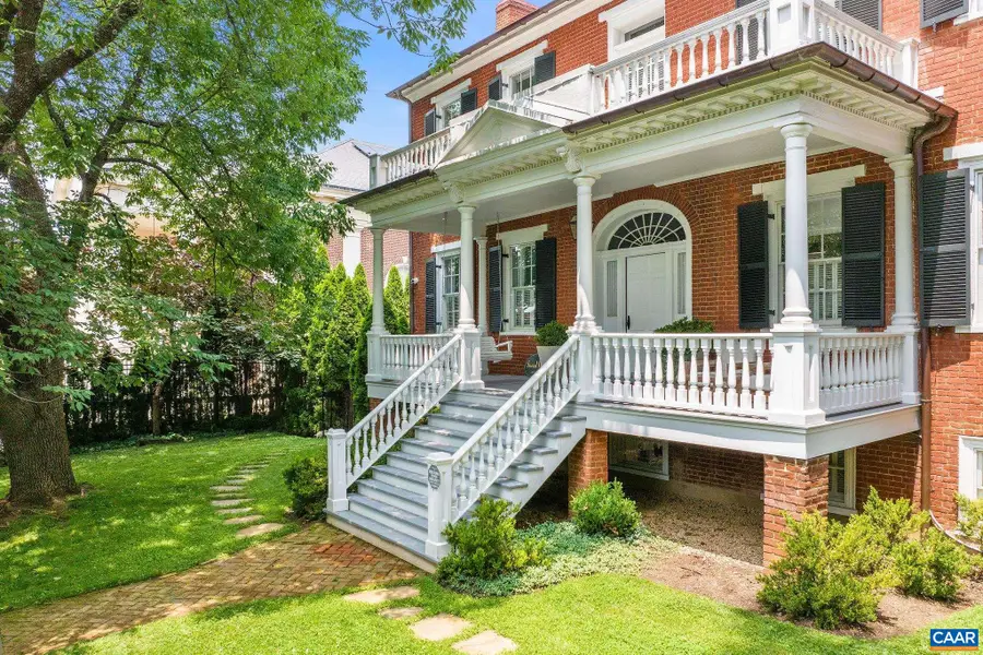 109 East Jefferson St E, Charlottesville, VA 22902 - #2
