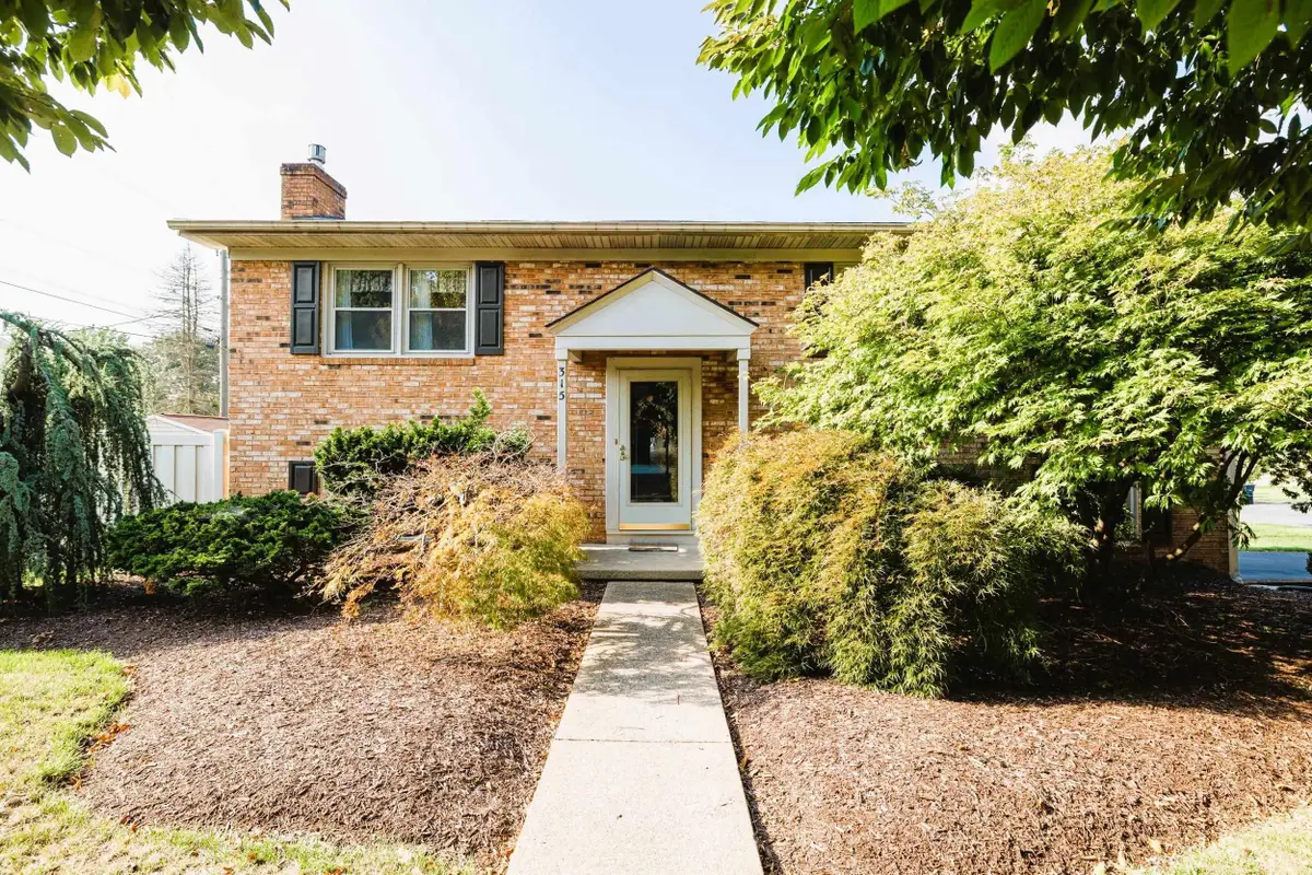 315 7th St, Harrisonburg, VA 22802 - #1