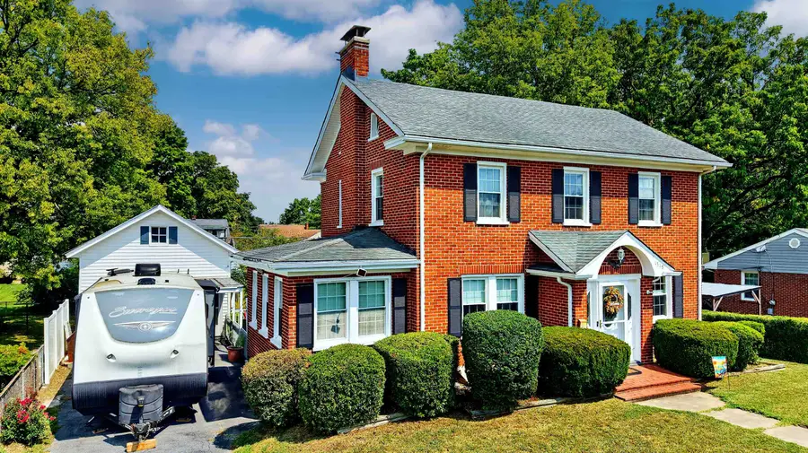 1519 Park Rd, Waynesboro, VA 22980 - #3