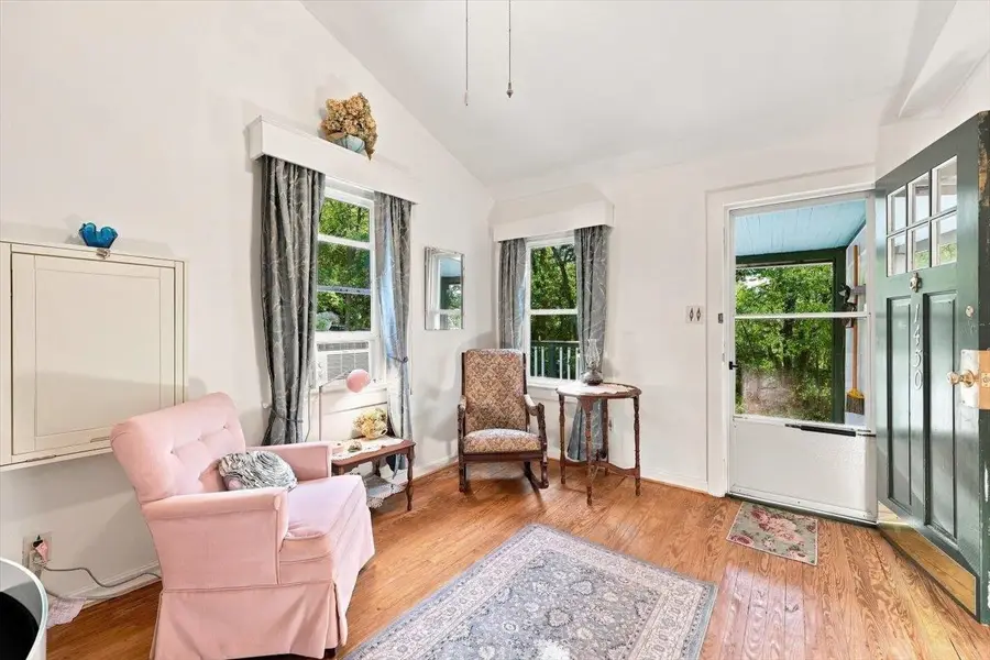 1450 Ashby St, Staunton, VA 24401 - #3