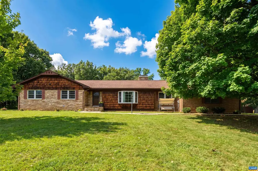 4015 Fox Mountain Rd, Elkton, VA 22827 - #2
