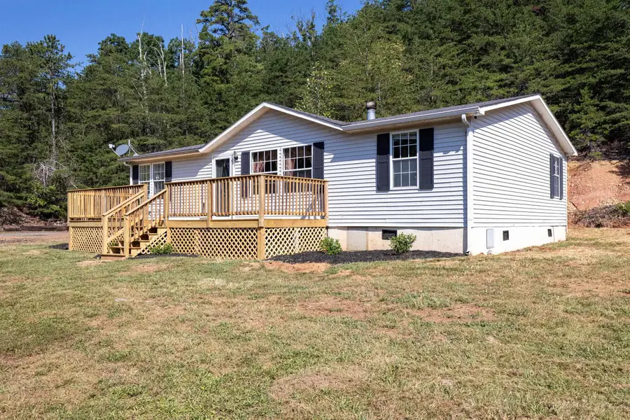 20195 Mt Pleasant Rd, Elkton, VA 22827 - #2