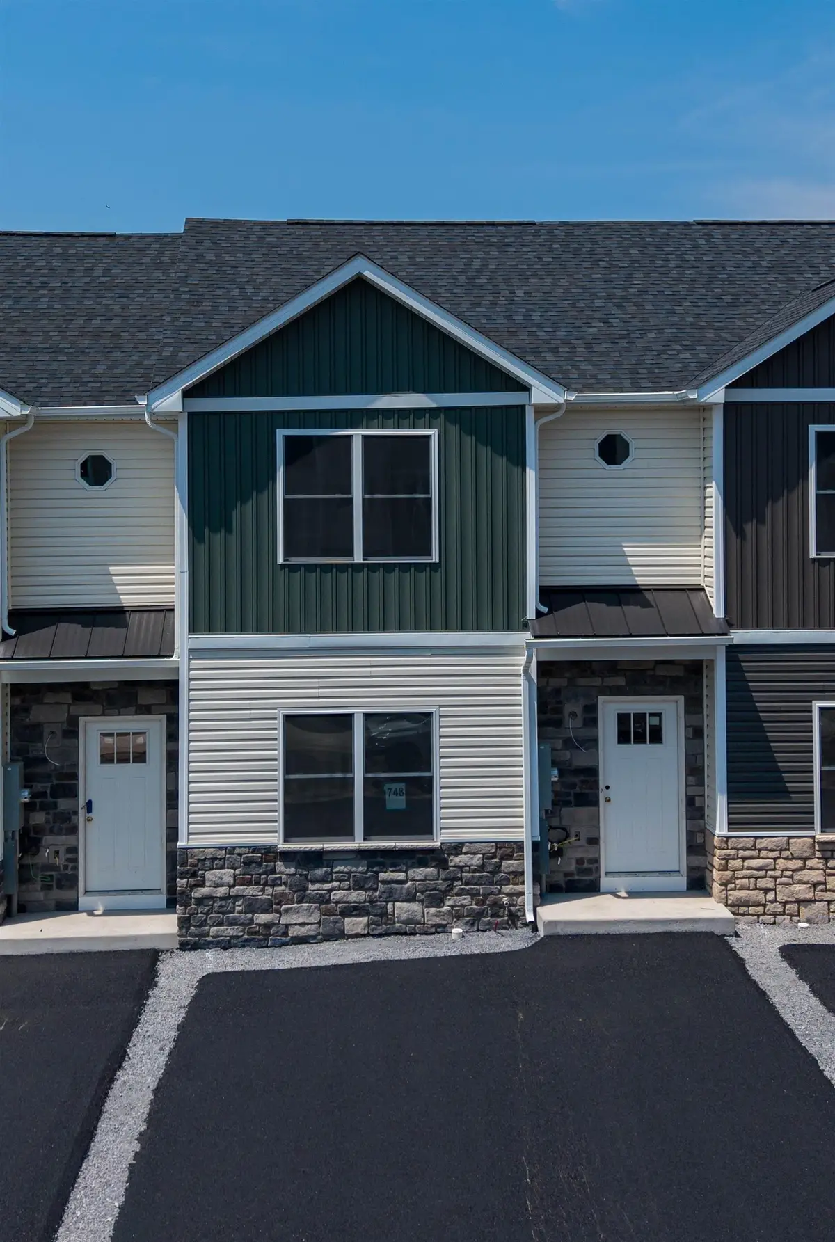 748 Zephyr Dr, Harrisonburg, VA 22801 - #1