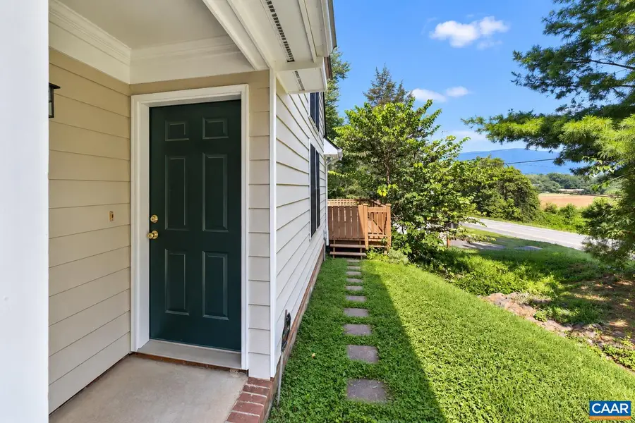 1249 Clover Ridge Pl, Charlottesville, VA 22901 - #2