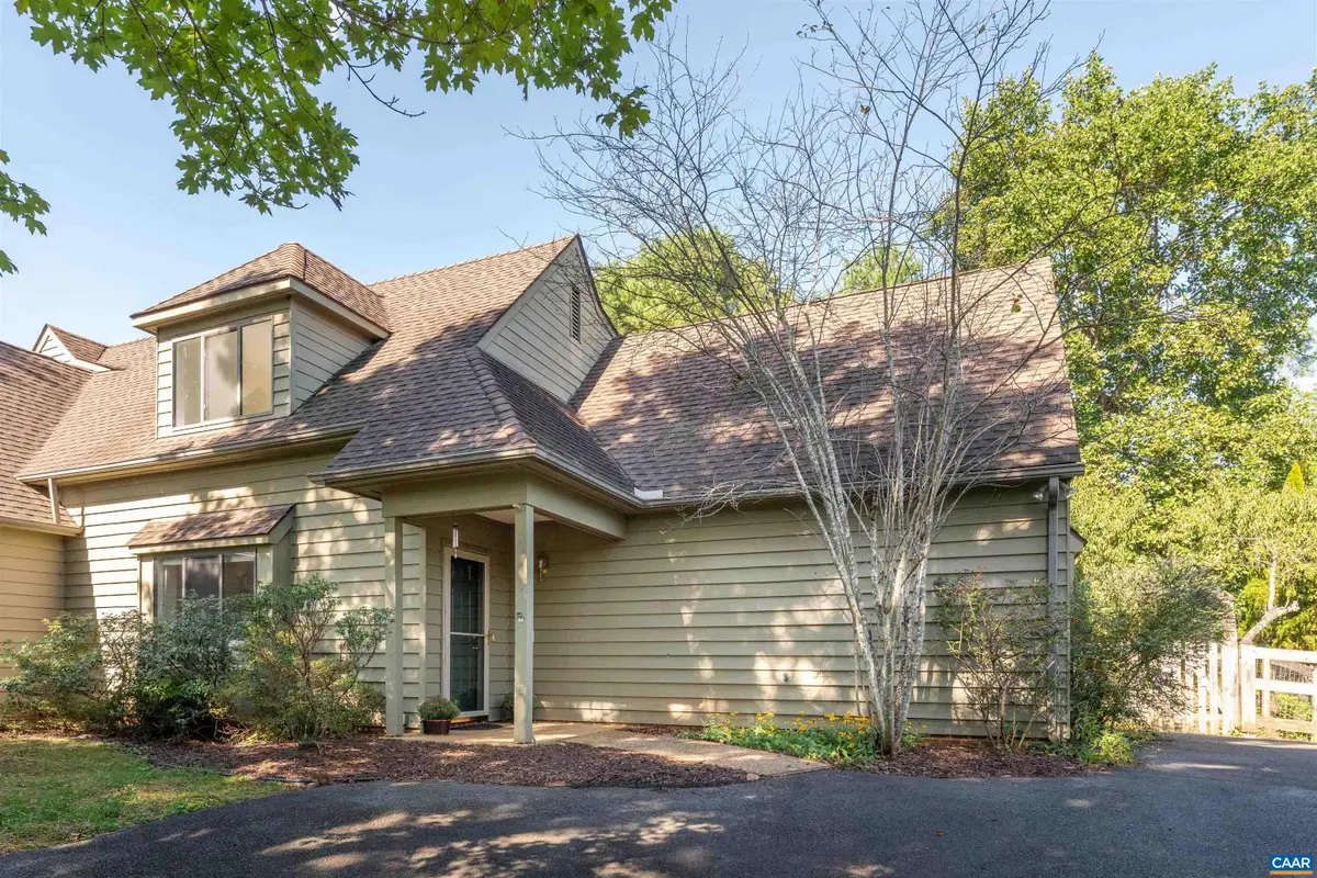 1134 Amber Ridge Rd, Charlottesville, VA 22901 - #1