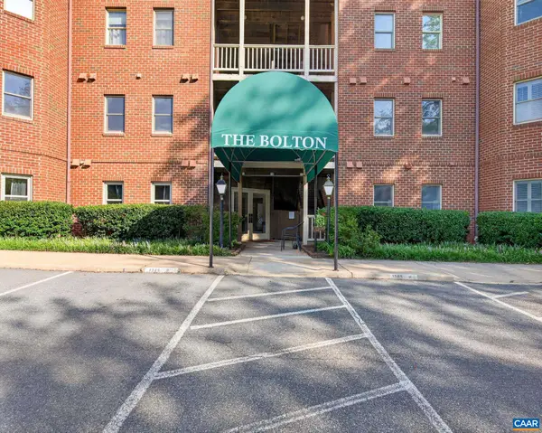 1325 Branchlands Dr, Charlottesville, VA 22901