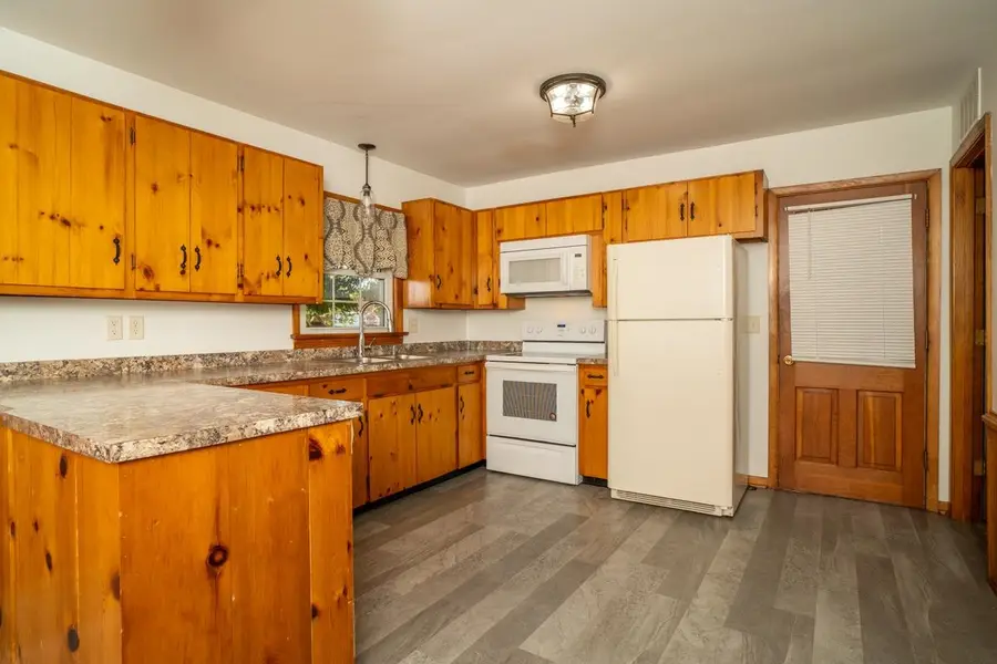 110 View St Nw, Bridgewater, VA 22812 - #3