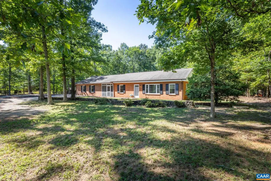 3149 Burnley Station Rd, Barboursville, VA 22923 - #2