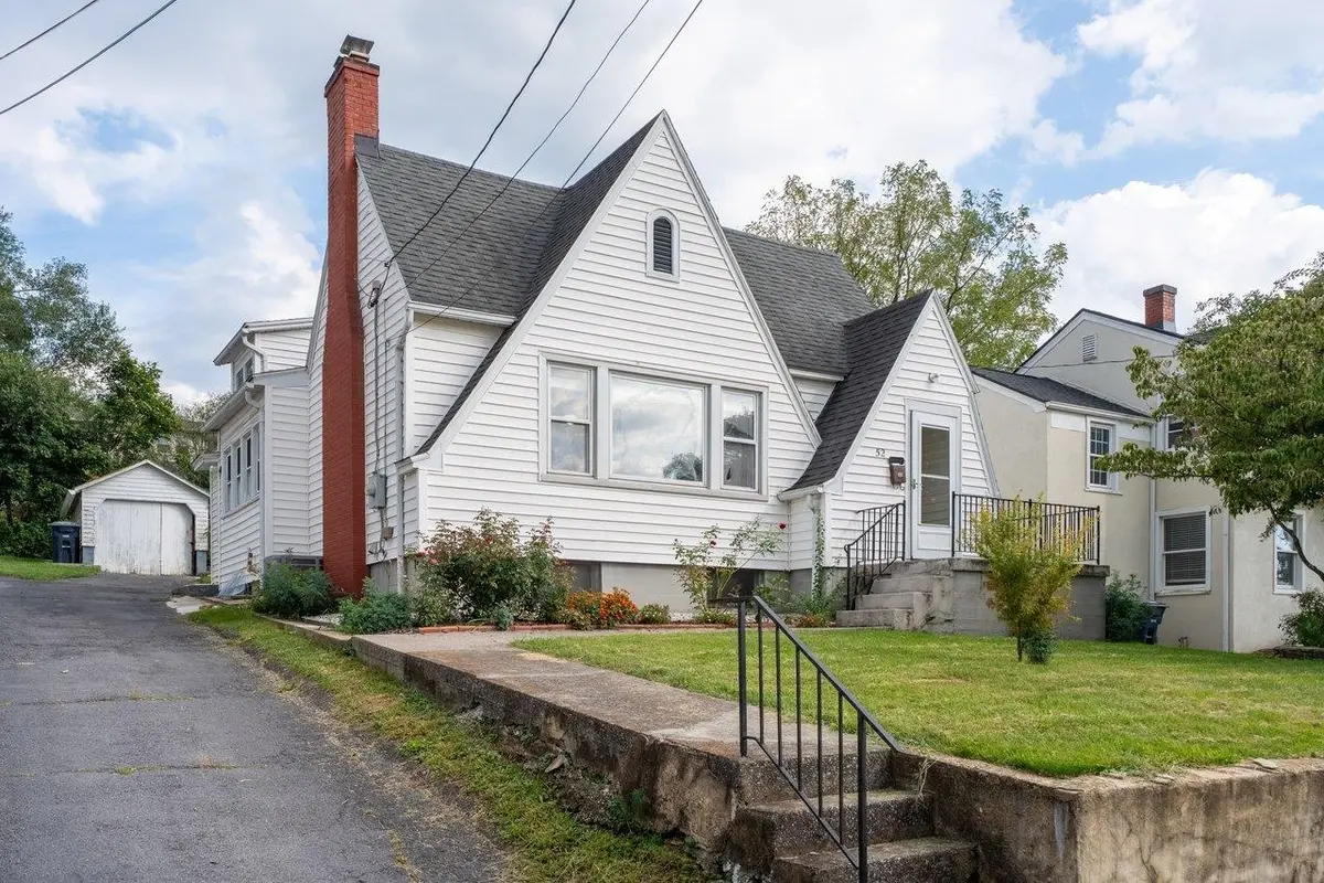 52 Willow St N, Harrisonburg, VA 22802 - #1