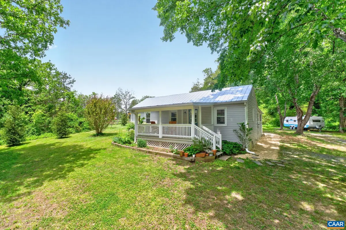 3867 Rolling Rd, Scottsville, VA 24590 - #1