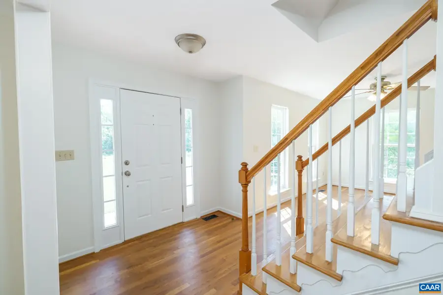 25 Glenmore Ln, Keswick, VA 22947 - #2