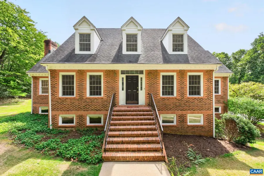 723 South Keswick Dr, Troy, VA 22974 - #3