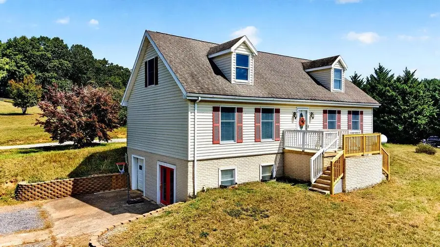 17 Killdeer Ln, Stuarts Draft, VA 24477 - #2