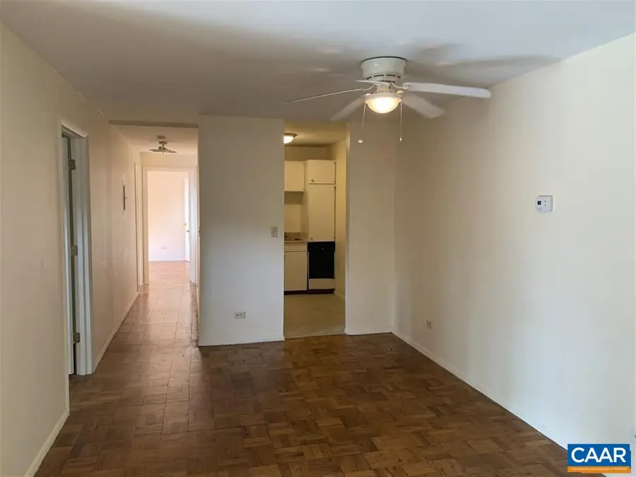 1215 Wertland St, Charlottesville, VA 22903 - #3