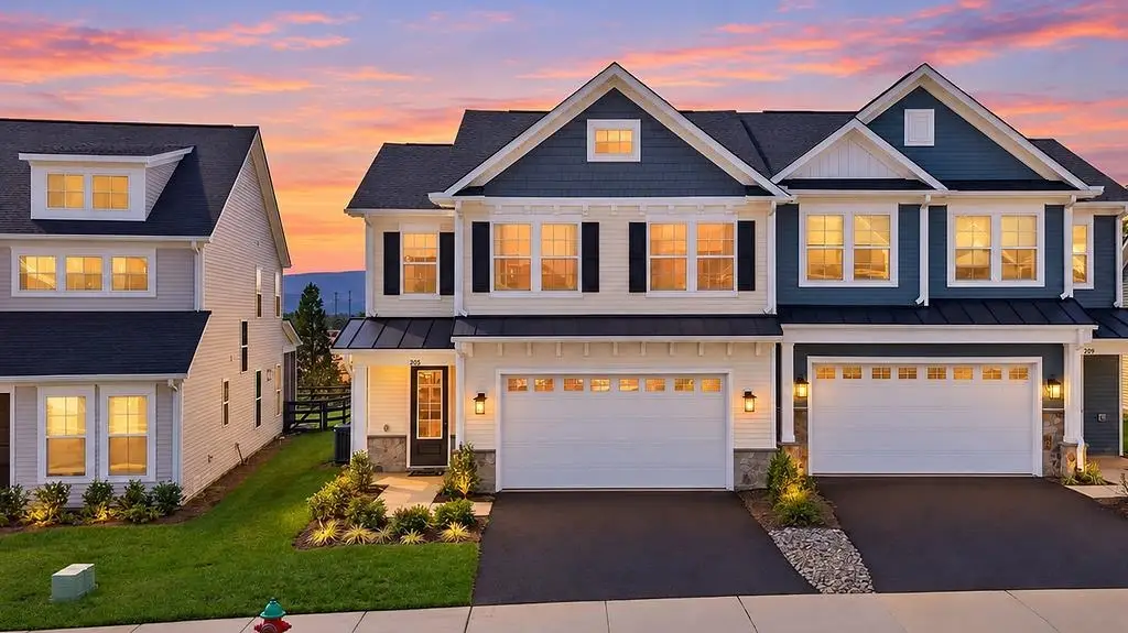205 Springdale Rd, Waynesboro, VA 22980 - #1