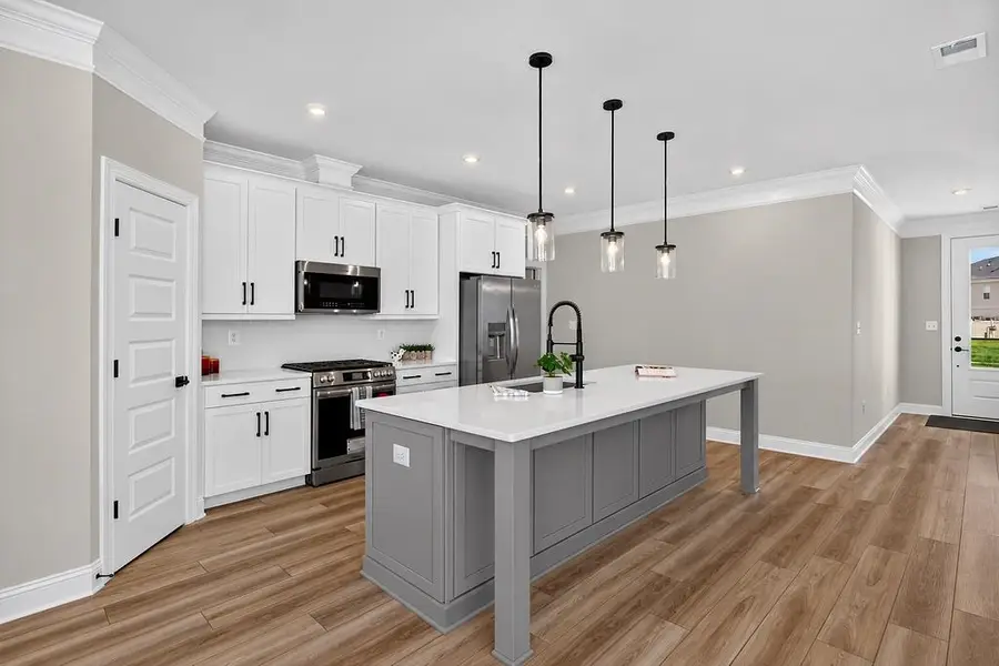 205 Springdale Rd, Waynesboro, VA 22980 - #3