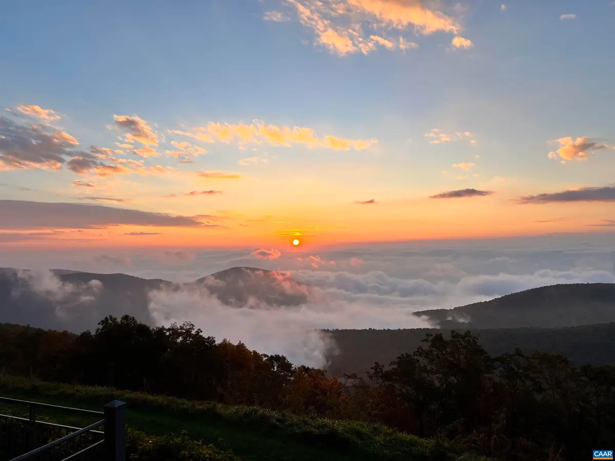 1555 Vistas Condos, Wintergreen Resort, VA 22967 - #1