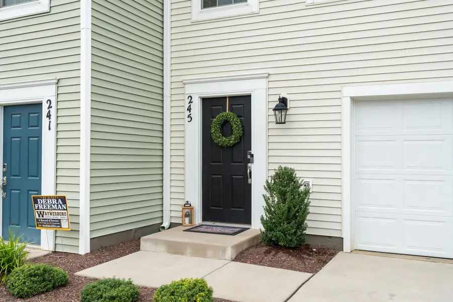 245 Willowshire Ct, Waynesboro, VA 22980 - #3