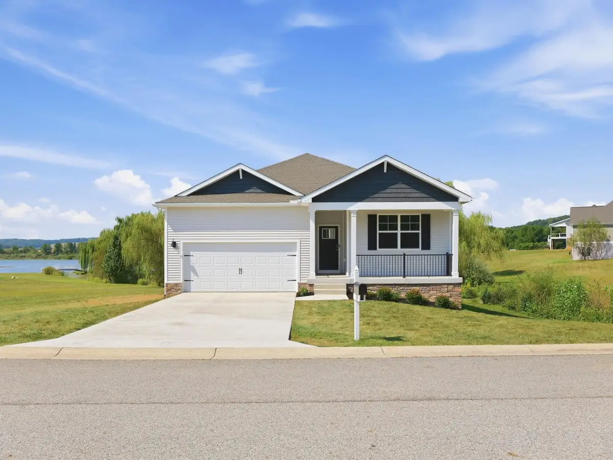 199 Waterfront Dr, Raphine, VA 24472 - #1