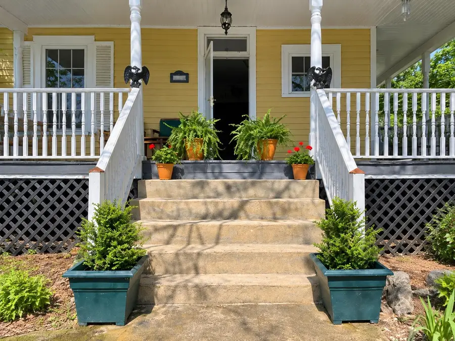 2685 Brownsburg Tpke, Walkers Creek, VA 24415 - #2