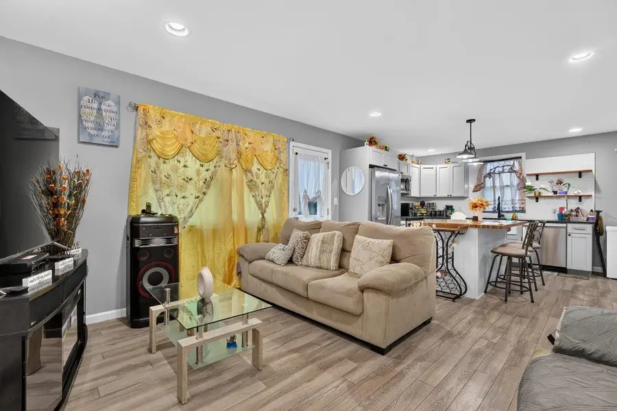 243 Community Cir, Timberville, VA 22853 - #3