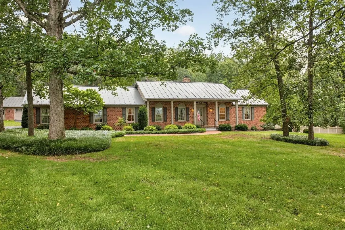 8798 Centerville Rd, Bridgewater, VA 22812 - #1