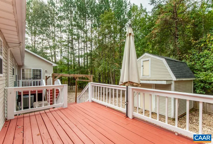 5 Loblolly Rd, Palmyra, VA 22963 - #2
