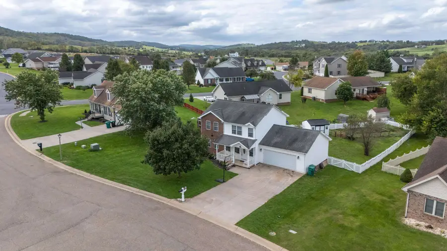 254 Rayann Ln, Broadway, VA 22815 - #2