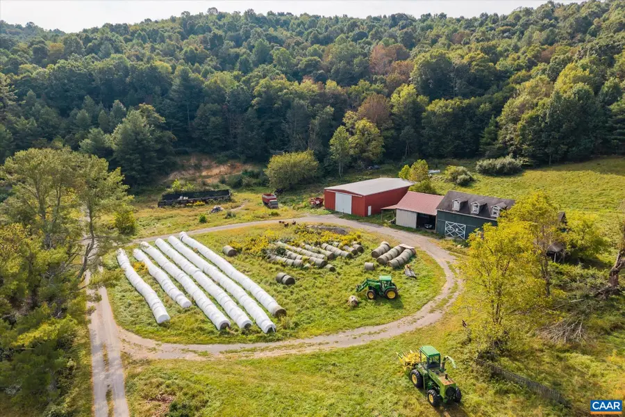 964 Crystal Springs Dr, Bland, VA 24315 - #2