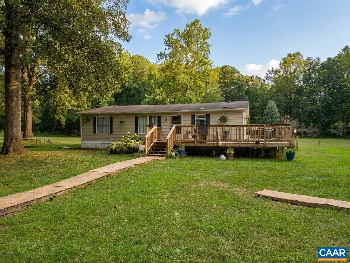 569 Crimora Mine Rd, Crimora, VA 24431 - #1