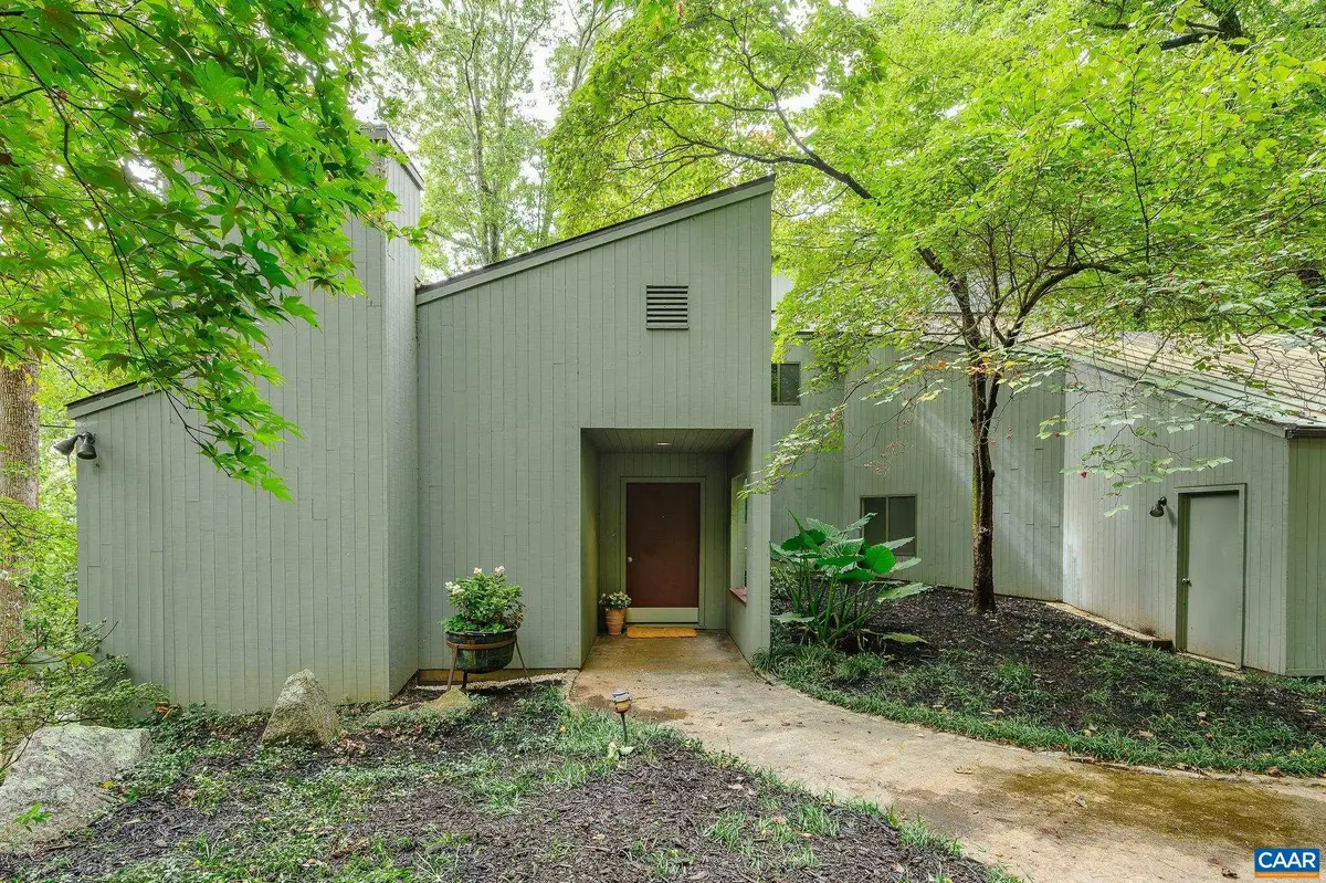 428 Rookwood Dr, Charlottesville, VA 22903 - #1