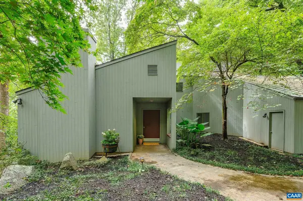 428 Rookwood Dr, Charlottesville, VA 22903