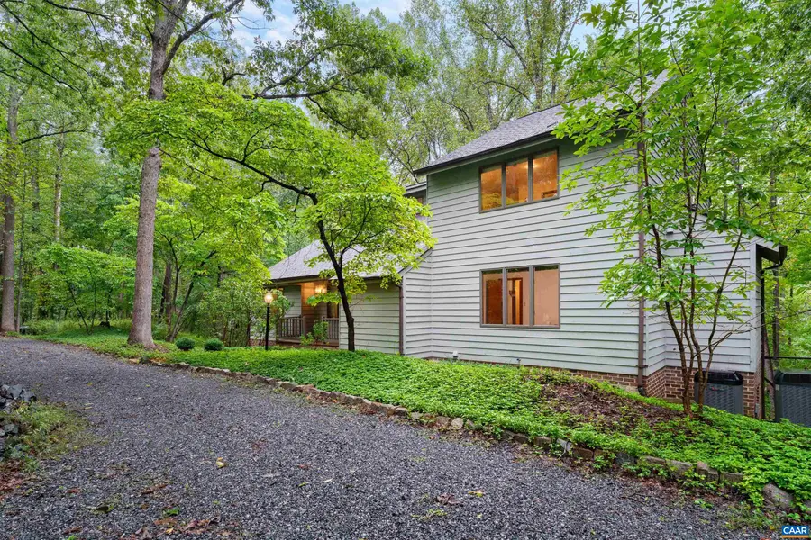 3335 Brookside Dr, Charlottesville, VA 22901 - #2